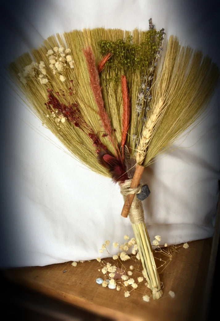 House Broom/Besom 12"