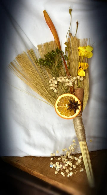 House Broom/Besom 12"